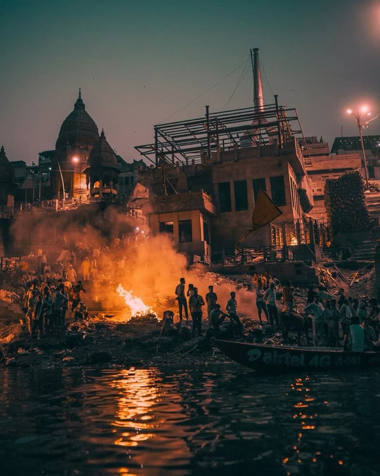 The ghats and old city of Varanasi beside the Ganga.